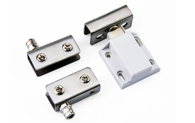 合頁自動(dòng)化組裝設(shè)備的特點(diǎn)、用途和優(yōu)勢