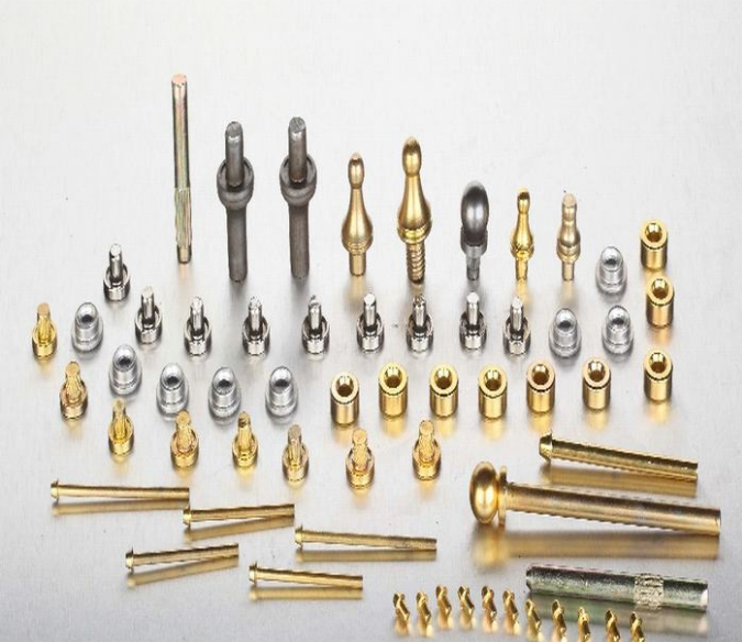 鉚接機(jī)非標(biāo)自動(dòng)化設(shè)備的結(jié)構(gòu)、工作原理及用途