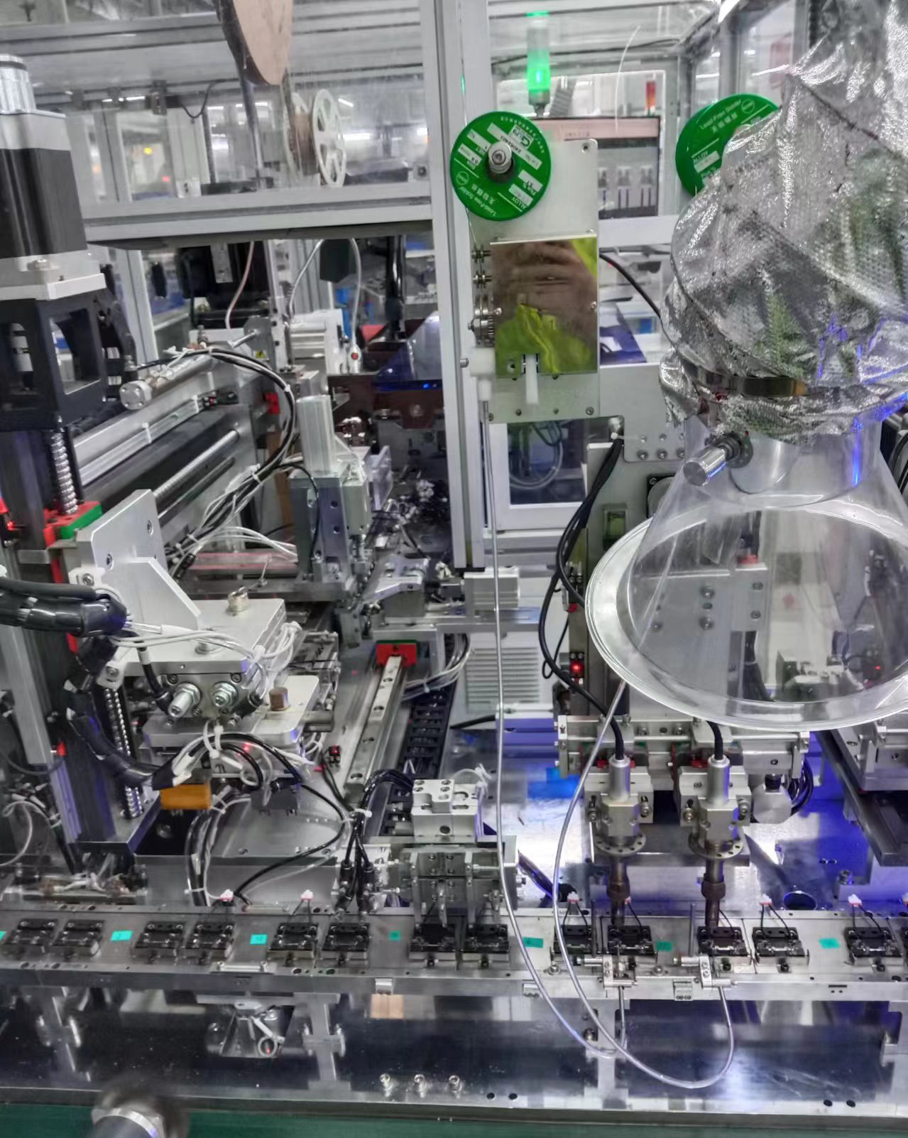 聯(lián)翊公司2025年國(guó)慶節(jié)、中秋節(jié)--雙節(jié)放假通知